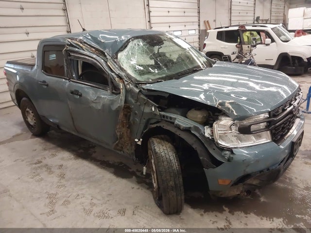 Salvage Ford Maverick Image