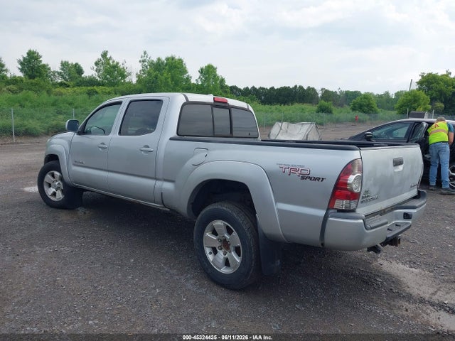 Toyota Tacoma Base V6