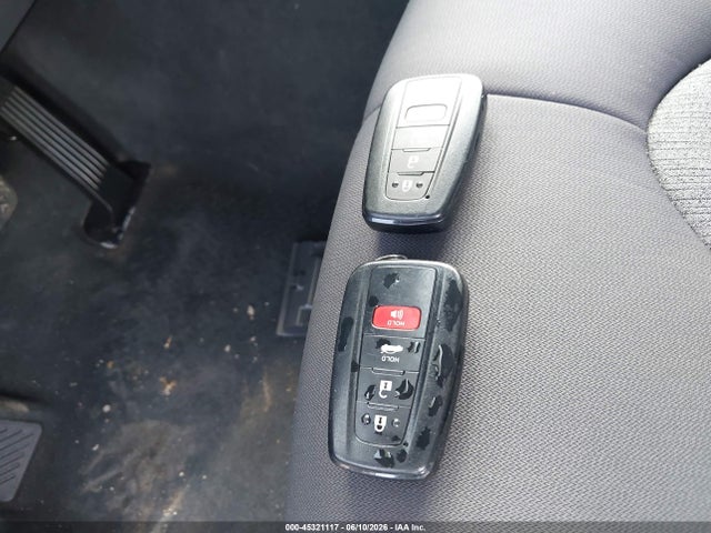 Toyota Camry Le Awd