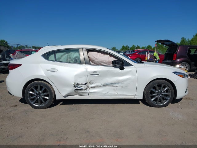 Mazda Mazda3 Touring