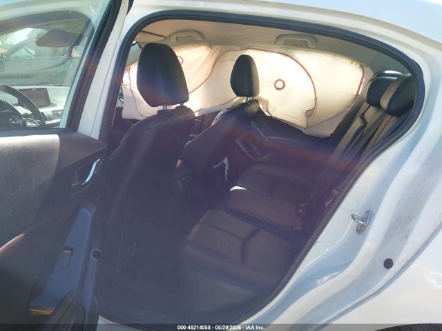 Mazda Mazda3 Touring