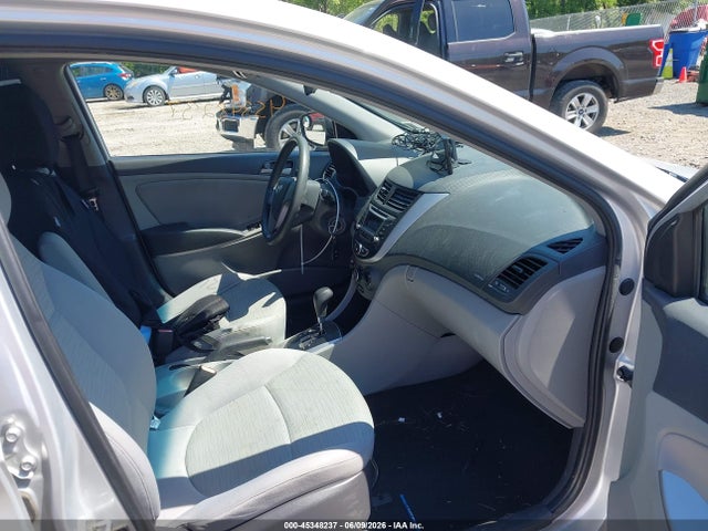Hyundai ACCENT Se
