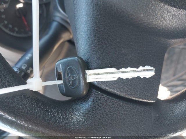 Toyota Yaris L
