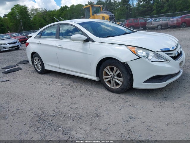 Salvage Hyundai SONATA Image