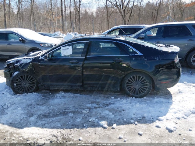 Lincoln MKZ Reserve