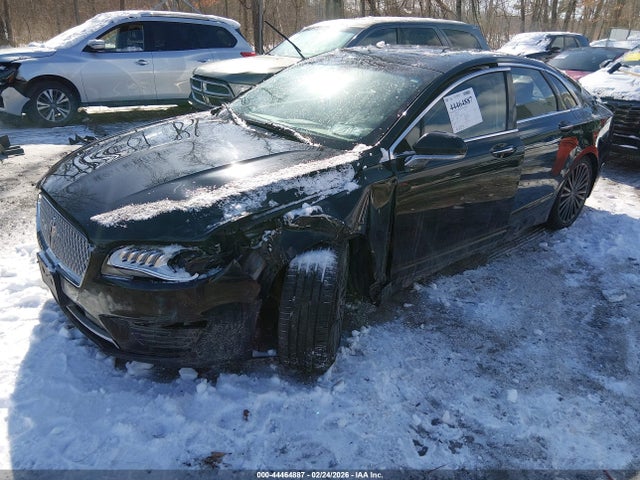Lincoln MKZ Reserve