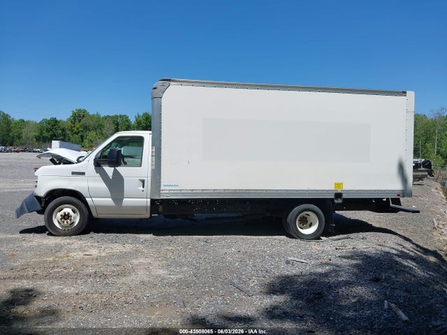 Ford E-350