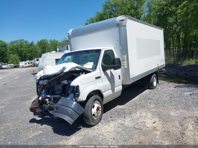 Ford E-350