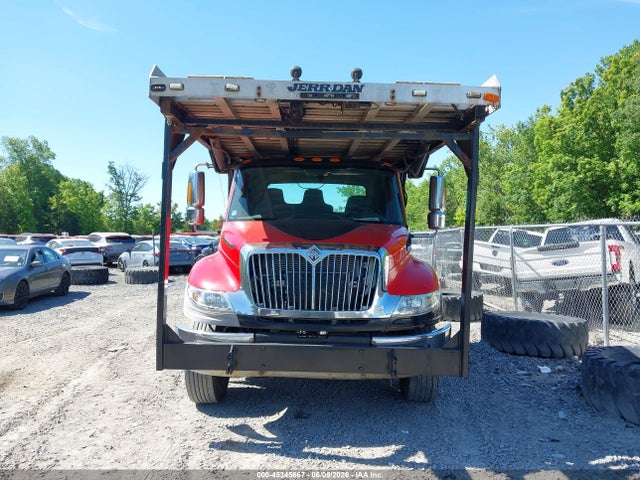 International 4000 4400