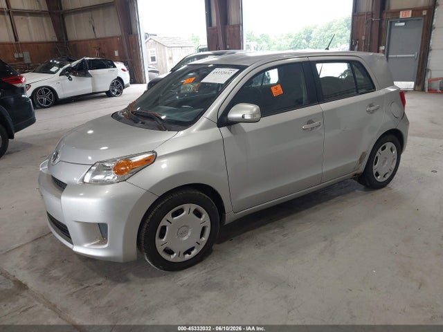 Scion xD