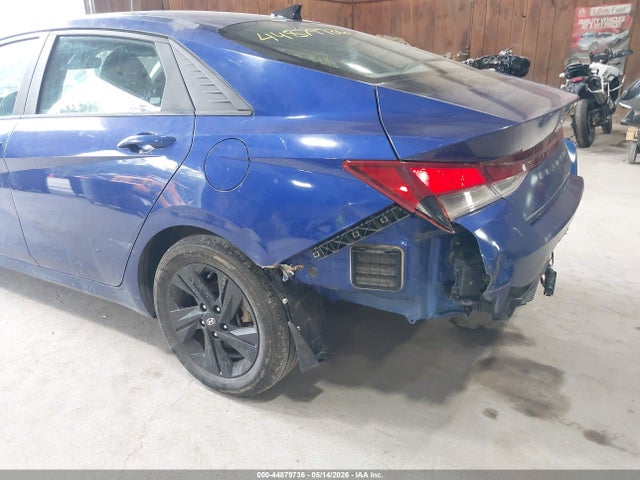 Hyundai ELANTRA Sel