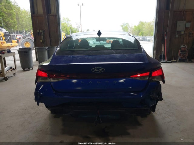 Hyundai ELANTRA Sel