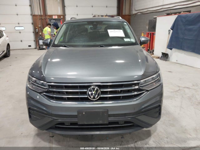 Volkswagen Tiguan 2.0t Se