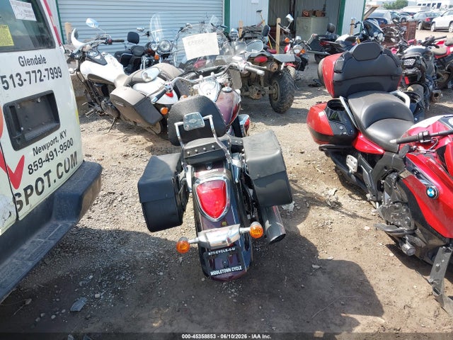Suzuki Vl800