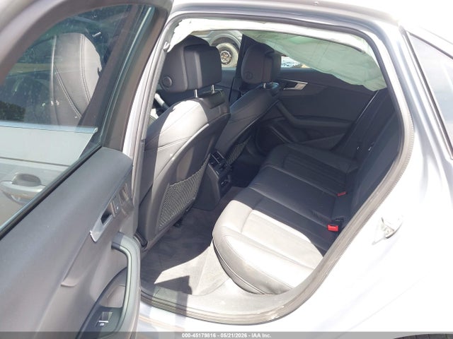 Audi A4 45 Premium