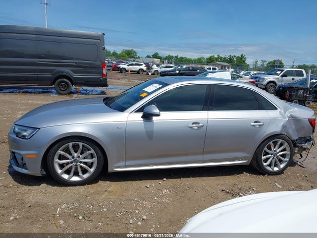 Audi A4 45 Premium