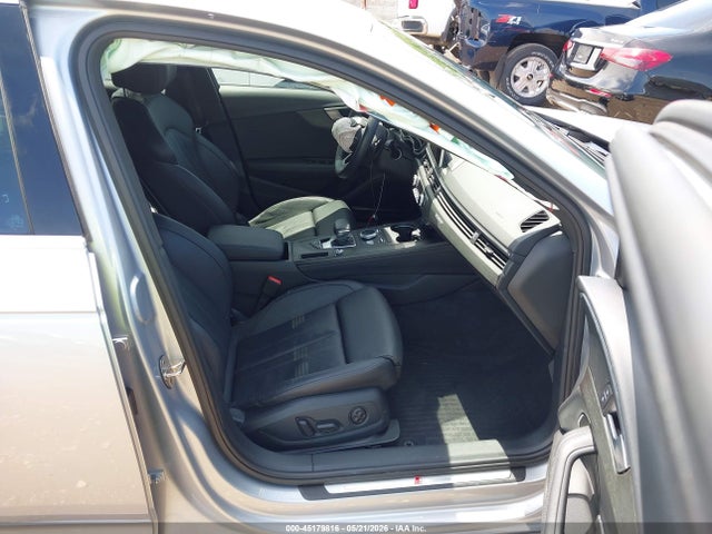 Audi A4 45 Premium