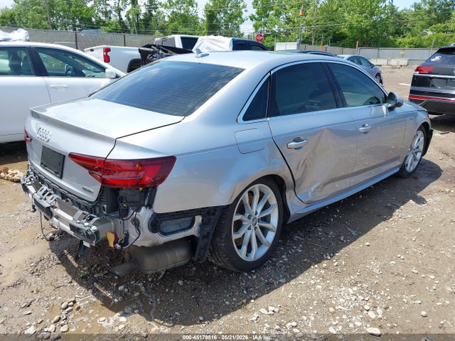 Audi A4 45 Premium
