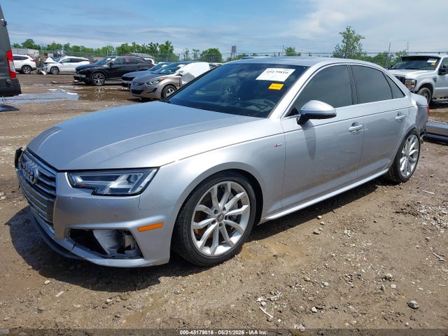 Audi A4 45 Premium