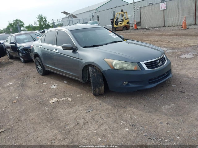 Salvage Honda Accord Image