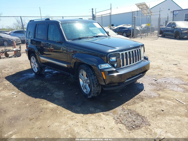 Salvage Jeep Liberty Image