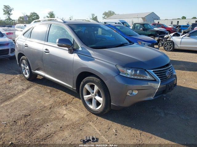 Salvage Lexus RX Image