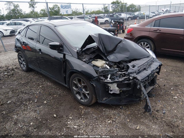 Salvage Ford Focus Image