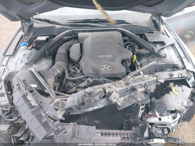 Hyundai Genesis 3.8
