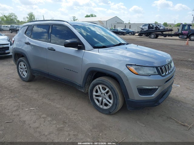 Salvage Jeep Compass Image