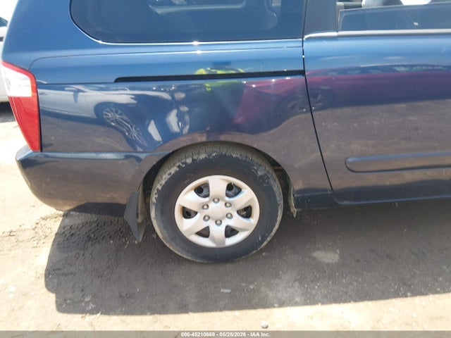 Kia Sedona Lx