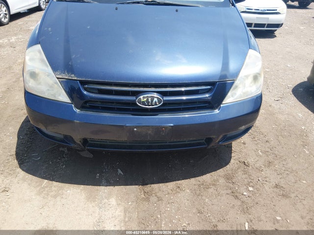 Kia Sedona Lx
