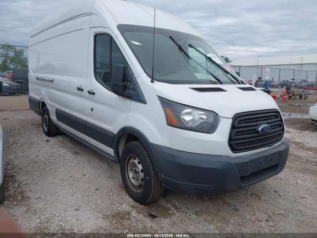 Salvage Ford Transit Image