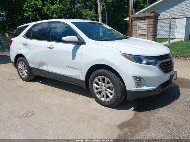 Salvage Chevrolet Equinox Image