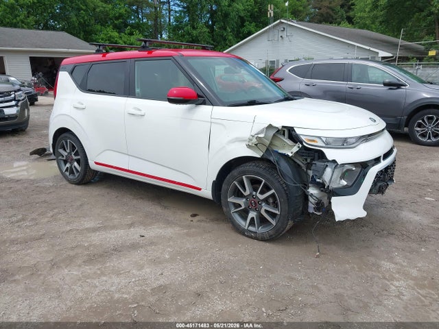 Salvage Kia Soul Image