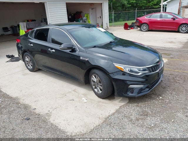 Salvage Kia Optima Image