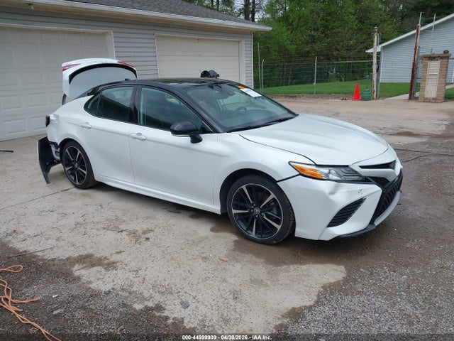 Salvage Toyota Camry Image