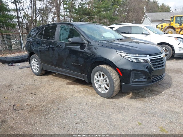 Salvage Chevrolet Equinox Image
