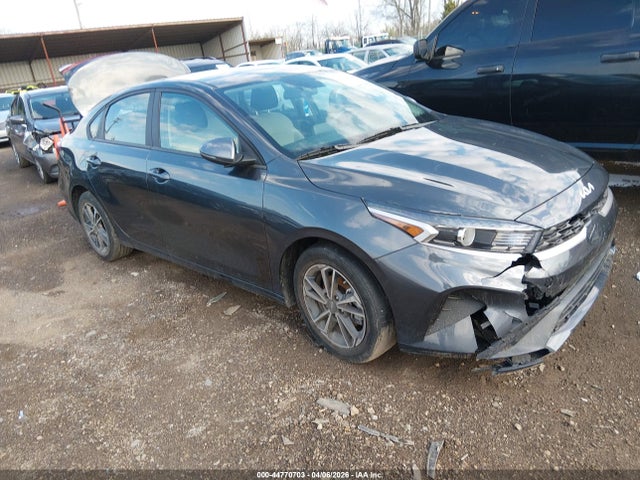 Salvage Kia Forte Image