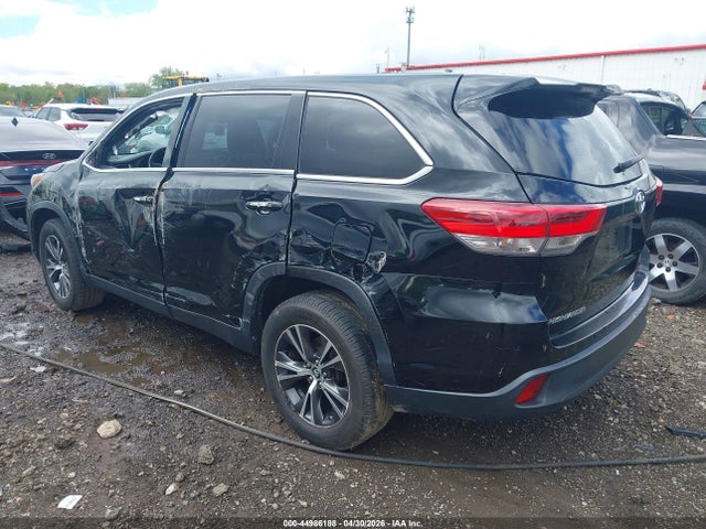 Toyota Highlander Le