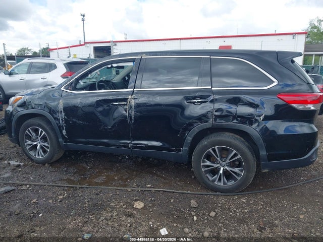 Toyota Highlander Le