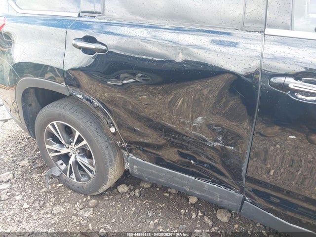 Toyota Highlander Le