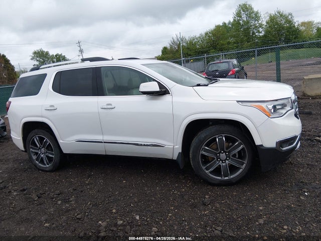 GMC Acadia Denali