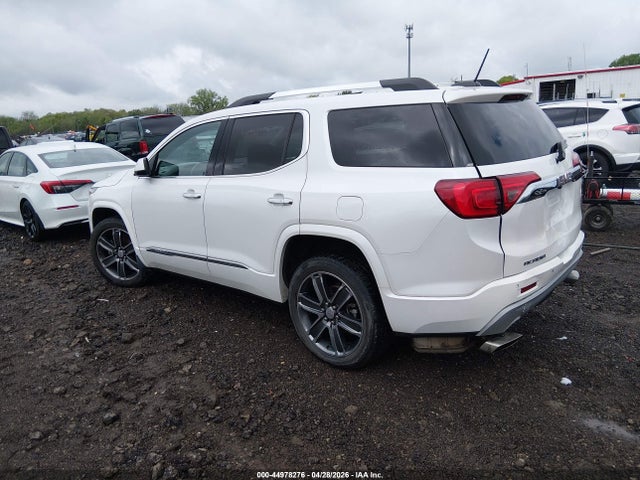 GMC Acadia Denali