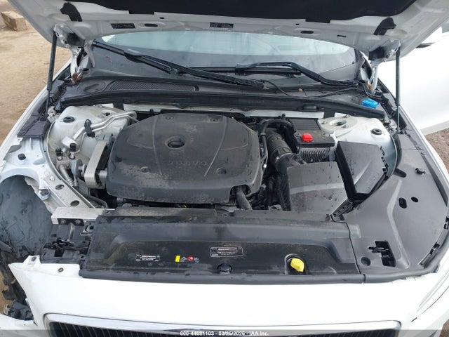 Volvo S90 T6 Momentum