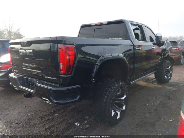 GMC Sierra 1500 4wd  Short Box Denali