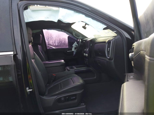 GMC Sierra 1500 4wd  Short Box Denali