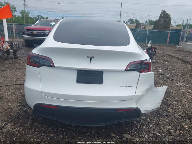 Tesla Model Y Long Range Dual Motor All-wheel Drive