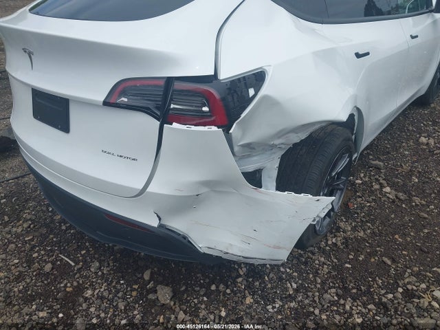 Tesla Model Y Long Range Dual Motor All-wheel Drive