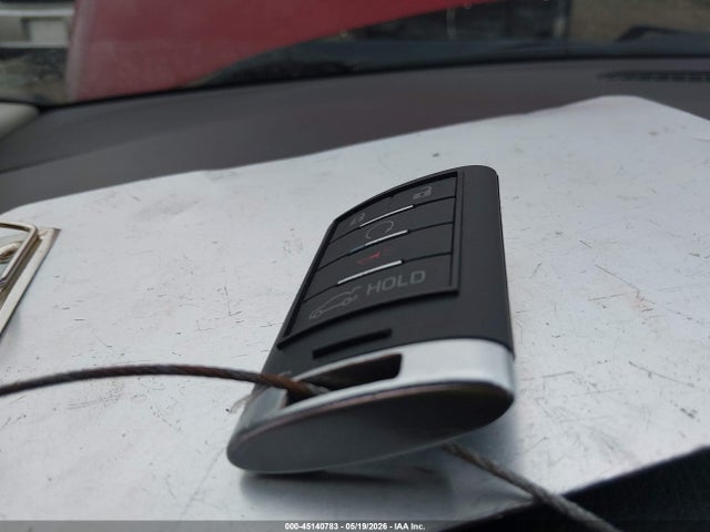 Cadillac XTS Standard