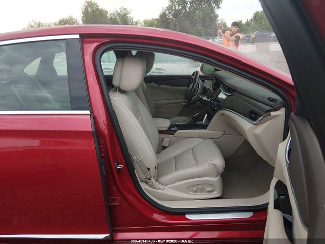 Cadillac XTS Standard